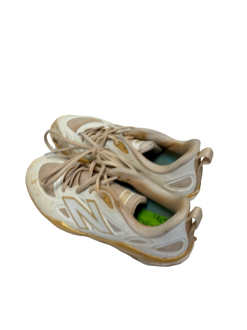 Vist Large View of Product Image Which is Used New Balance FRESH FOAM X VELO V4 Womens Metal Softball Cleats White Size 7.5