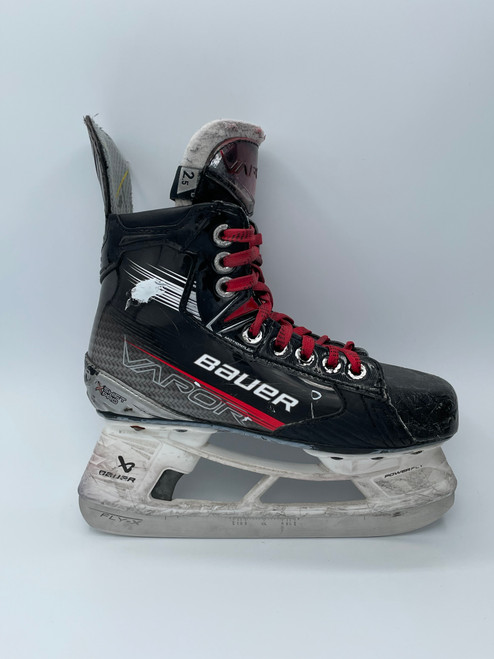 Vist Large View of Product Image Which is Used Bauer X SHIFT PRO Junior Hockey Skate Junior 02.5