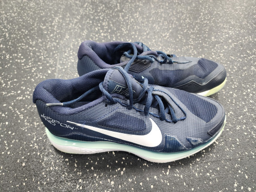 Vist Large View of Product Image Which is Used Nike Court Vapor Pro