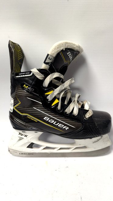 Vist Large View of Product Image Which is Used Bauer M40 EE WIDE JR SKATES Junior Hockey Skate Junior 03