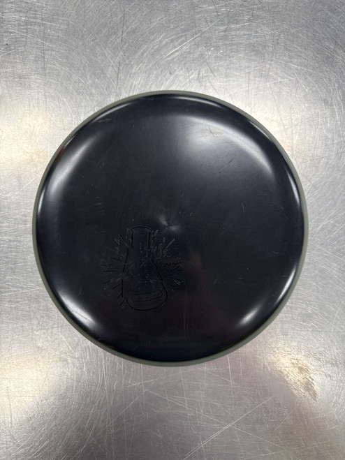 Vist Large View of Product Image Which is Used MVP LAB SECOND GYRO NOMAD Disc Golf Putter Black