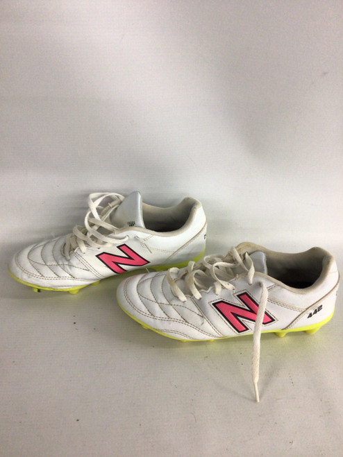 Vist Large View of Product Image Which is Used New Balance Soccer Cleats White Junior 04.5