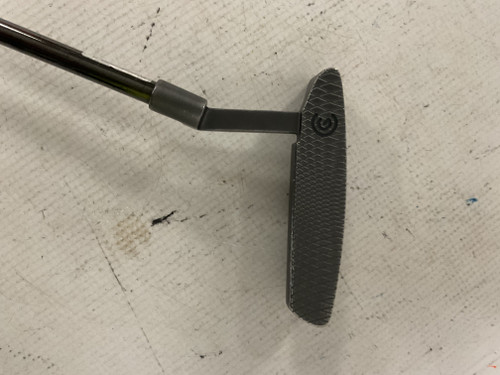 Vist Large View of Product Image Which is Used Cleveland HUNTINGTON BEACH 4 PREMIER Mens Putter RH