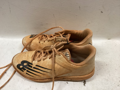 Vist Large View of Product Image Which is Used New Balance BB CLEATS BB/SB Cleats Brown Senior 6