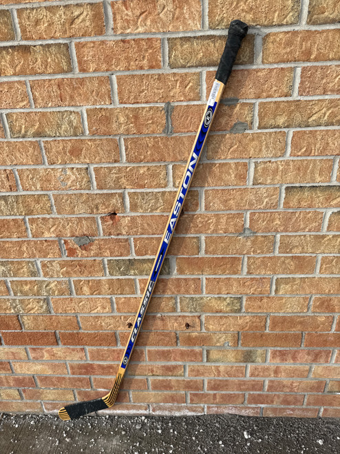 Vist Large View of Product Image Which is Used Easton CLASSIC Inter Wood Right