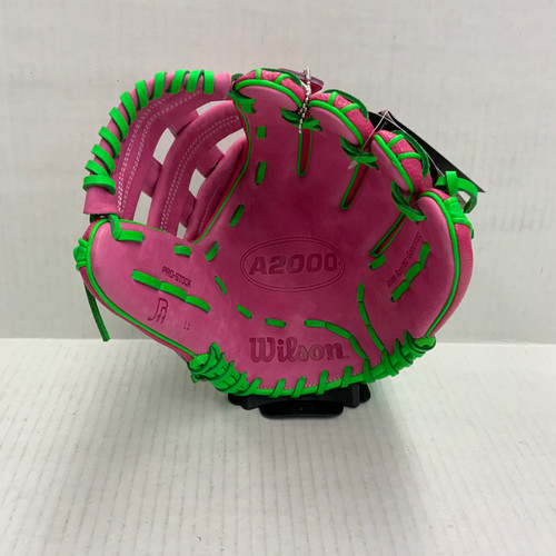 Vist Large View of Product Image Which is New 2026 A2000 JOSE RAMIREZ