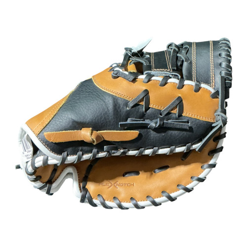 Vist Large View of Product Image Which is Used Easton PARAGON SERIES BB/SB First Base RH Throw Brown 12 1/2"