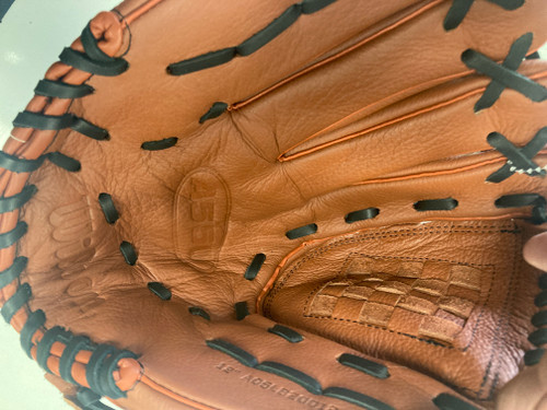 Vist Large View of Product Image Which is Used Wilson A500 BB/SB Glove LH Throw None 12"