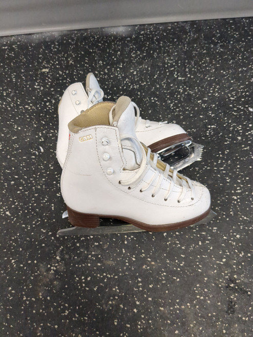 Vist Large View of Product Image Which is Used Jackson FIGURE SKATES Girls Figure Skate White Youth 13.5