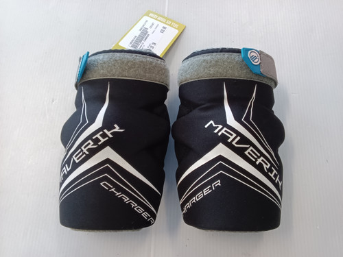 Vist Large View of Product Image Which is Used Maverik CHARGER Lacrosse Gloves Mens Black 10"