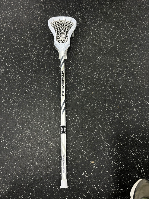 Vist Large View of Product Image Which is Used Maverik COMBINE Jr Atk/Mid Complete Stick White
