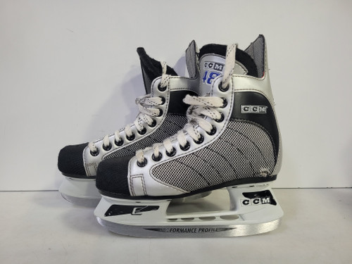 Vist Large View of Product Image Which is Used CCM 48 Junior Hockey Skate Junior 01