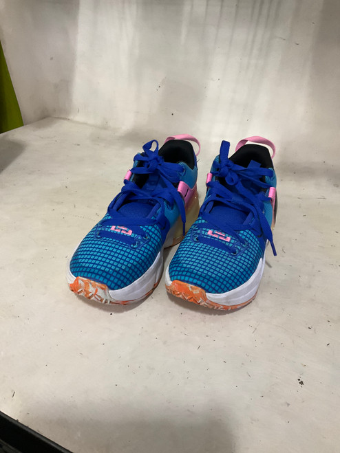 Vist Large View of Product Image Which is Used Nike Basketball Shoes Y Royal Blue Junior 04