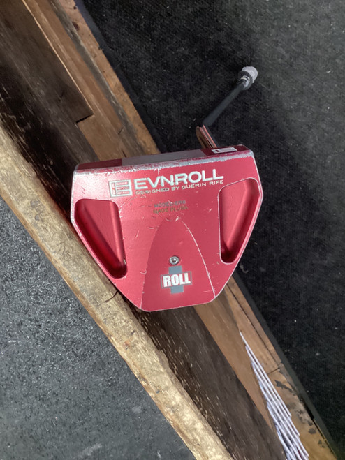 Vist Large View of Product Image Which is ER6 Mens Putter RH Red 34"