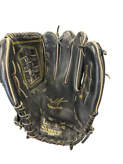 Vist Large View of Product Image Which is Used Louisville Slugger SIGNATURE SERIES BB/SB Glove RH Throw Black 10 1/2"
