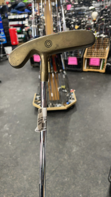 Vist Large View of Product Image Which is Used Acushnet BULLS EYE ORIGINAL FLANGE Mens Putter RH
