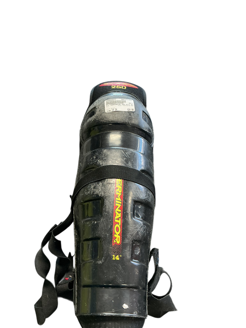 Vist Large View of Product Image Which is Used Vic TERMINATOR 250 Senior Shin Guards Black 14"