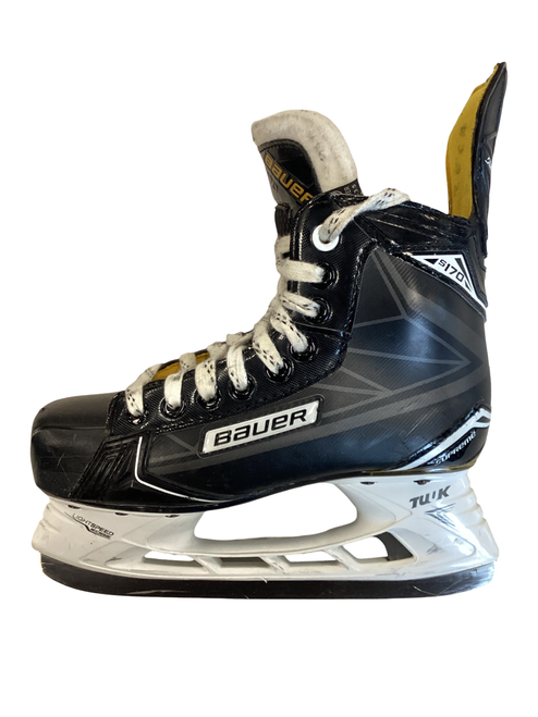 Vist Large View of Product Image Which is Used Bauer SUPREME Junior Hockey Skate Junior 03