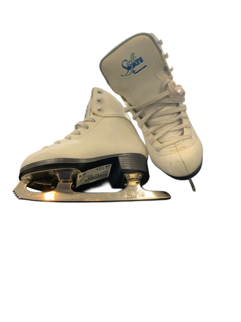 Vist Large View of Product Image Which is Used Jackson SOFT SKATE Girls Figure Skate White Youth 11.0