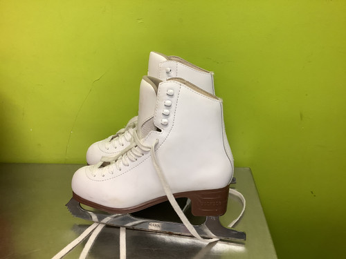Vist Large View of Product Image Which is Used Jackson ARTISTE WomensFigure Skate White Senior 6
