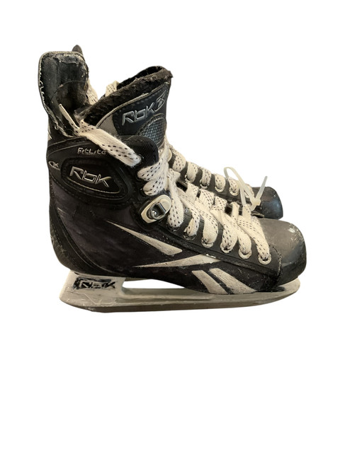 Vist Large View of Product Image Which is Used Reebok 3K SZ 4 Intermediate Hockey Skate Intermediate 4.0