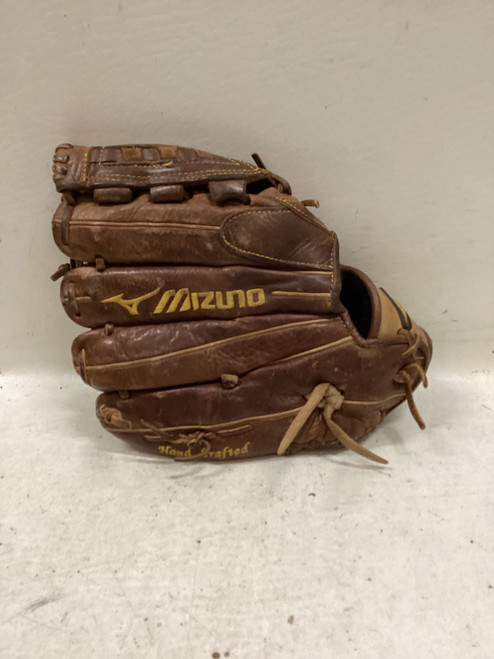 Vist Large View of Product Image Which is Used Mizuno GCP 1AS BB/SB Glove RH Throw Brown 11 1/2"