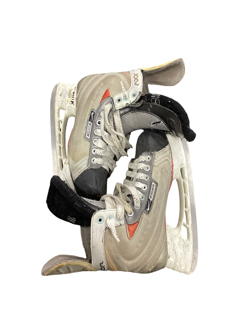 Vist Large View of Product Image Which is Used Nike BAUER VAPOR XXV Senior Hockey Skate Grey Senior 7
