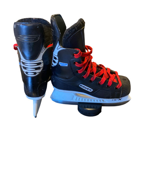 Vist Large View of Product Image Which is Used Bauer CHARGER Junior Hockey Skate Junior 02
