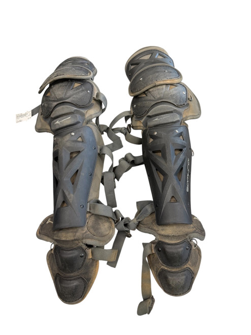 Vist Large View of Product Image Which is Used Mizuno SAMURAI Catchers Leg Guards Black Adult