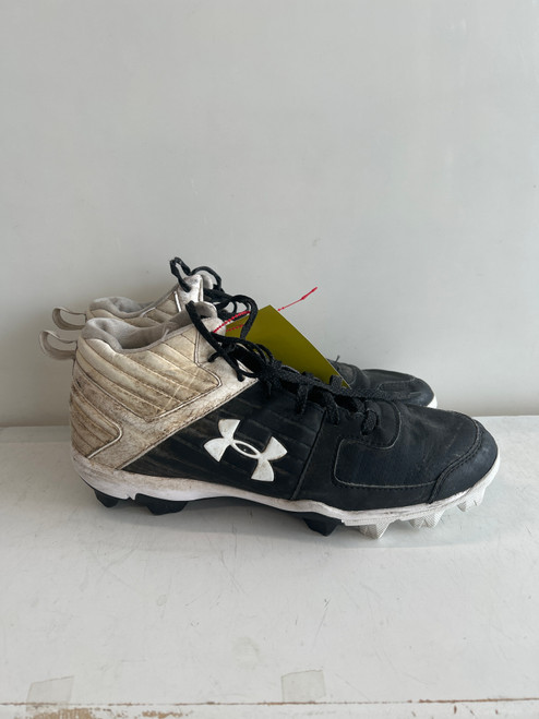 Vist Large View of Product Image Which is Used Under Armour LEADOFF CLEAT BB/SB Cleats None Youth 09.5