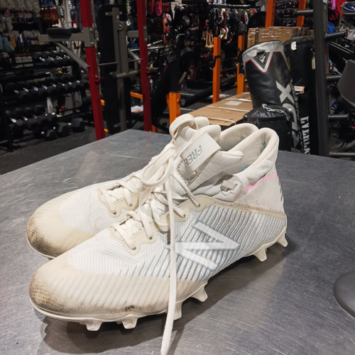 Vist Large View of Product Image Which is Used New Balance LAX Cleats Mens White Senior 9