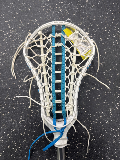 Vist Large View of Product Image Which is Used DeBeer MOXIE 29 IN SHAFT Wmn Atk/Mid Complete Stick White