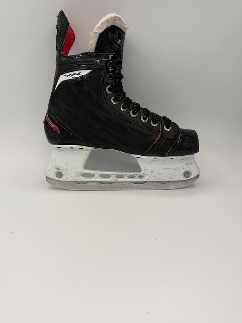 Vist Large View of Product Image Which is Used CCM RBZ Junior Hockey Skate Junior 02