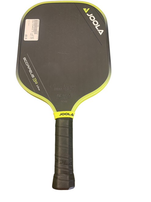 Vist Large View of Product Image Which is Used JOOLA Pickleball Racquet Black