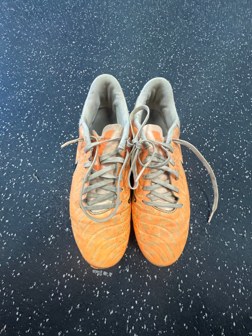 Vist Large View of Product Image Which is Used Nike Soccer Cleats Orange Senior 7