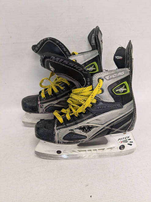 Vist Large View of Product Image Which is Used Mission 110-AG Junior Hockey Skate Junior 03