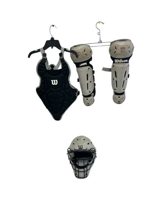 Vist Large View of Product Image Which is Used Wilson EZ Gear S/M Catchers Set