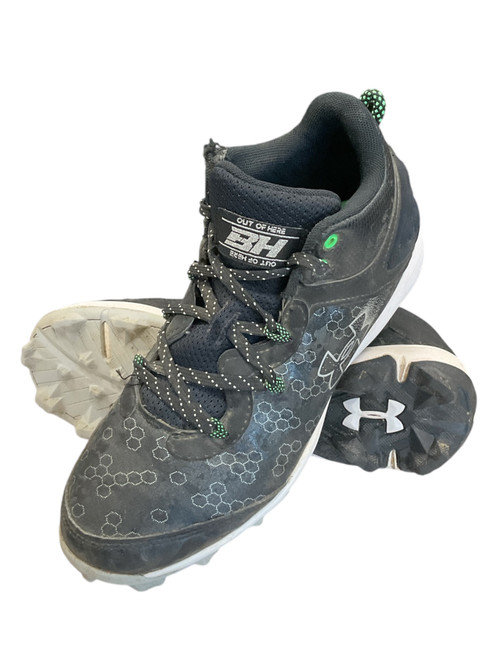 Vist Large View of Product Image Which is Used Under Armour BH BB/SB Cleats Black Youth 06.0