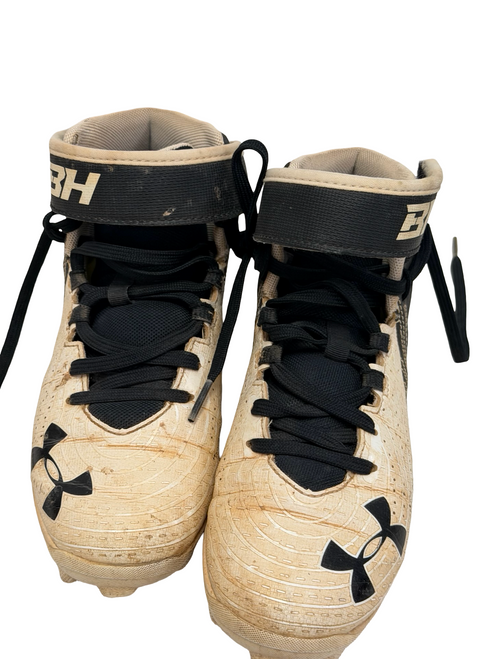 Vist Large View of Product Image Which is Used Under Armour Harper 4 Mid RM 3022062-001 Baseball Cleats White Junior 02