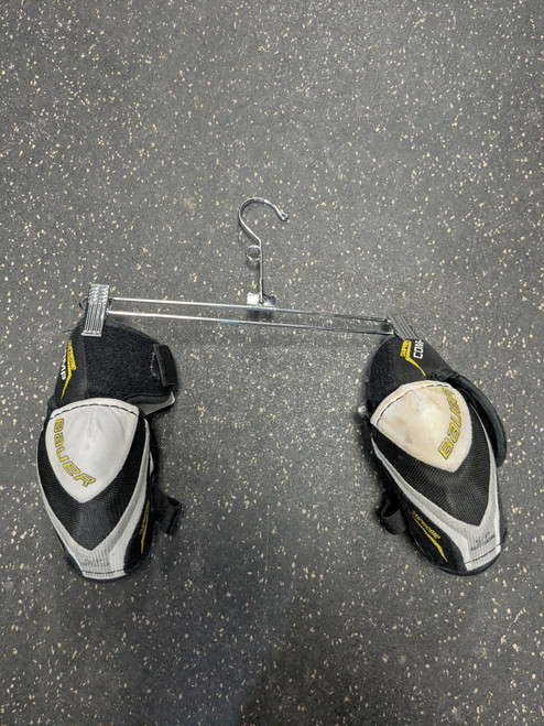 Vist Large View of Product Image Which is Used Bauer COMP Junior Elbow Pads SM
