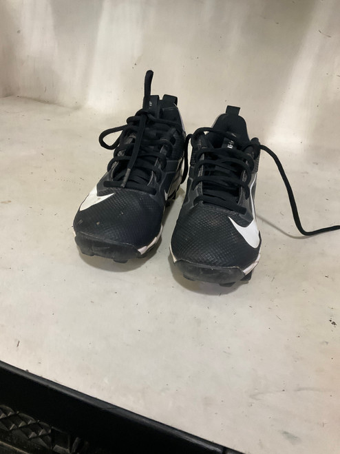 Vist Large View of Product Image Which is Used Nike Jr FB Cleats Black Junior 01