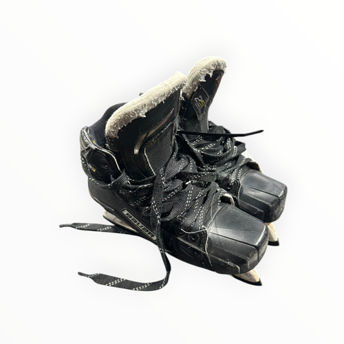 Vist Large View of Product Image Which is Used Bauer 2S PRO Senior Goalie Skate Senior 6.5