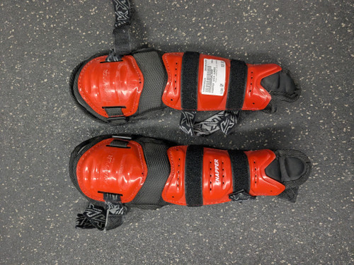 Vist Large View of Product Image Which is Used KNAPPER SHIN GUARDS Junior Knee Pad None SM
