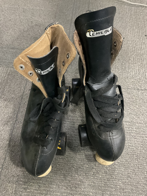 Vist Large View of Product Image Which is Used CHICAGO Senior Roller Quad Skates Black Senior 8