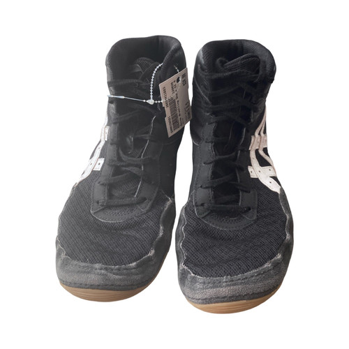Vist Large View of Product Image Which is Used Asics Wrestling Shoes Black Senior 8.5