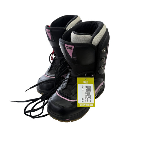 Vist Large View of Product Image Which is Used Vans MANTRA SB BOOTS Womens Snowboard Boots Black Senior 8
