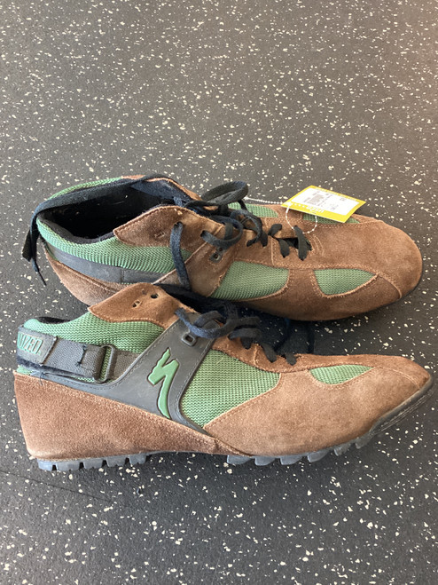 Vist Large View of Product Image Which is Used Specialized Bike Shoes Adult Green Senior 13