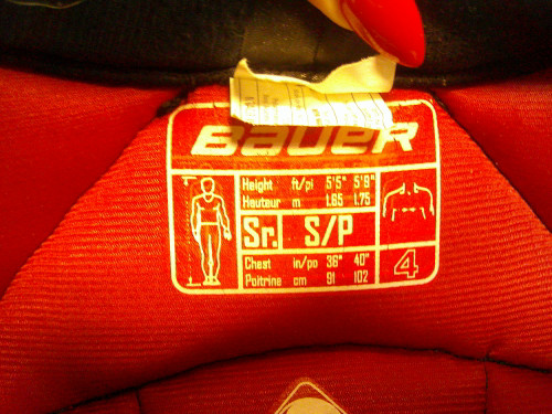 Vist Large View of Product Image Which is Used Bauer VAPOR Senior Gloves Black 12"