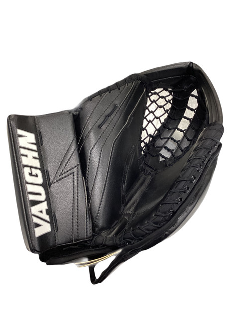 Vist Large View of Product Image Which is Used Vaughn V9 XP INT CATCHER Inter Goalie Catcher Black