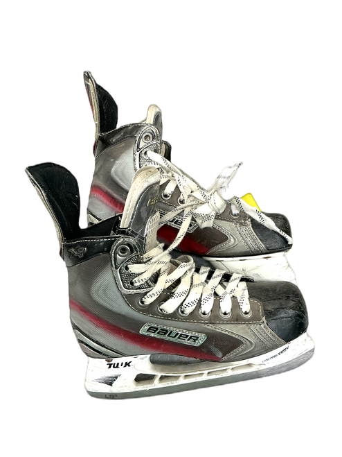 Vist Large View of Product Image Which is Used Bauer X6.0 Junior Hockey Skate Junior 04